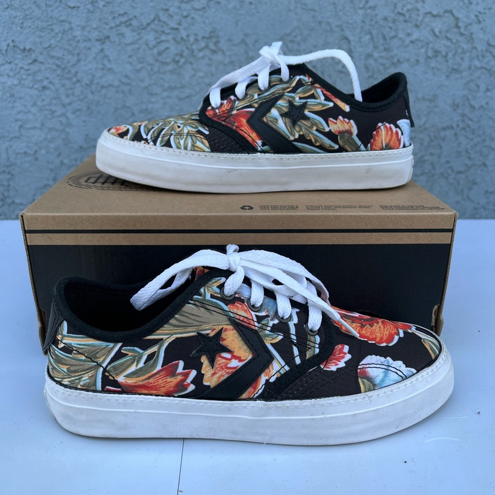 Converse Unisex Zakim Ox Sneakers